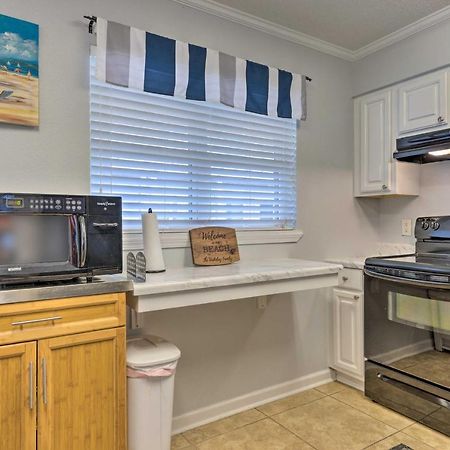 Downtown Gulf Shores Condo - 1 Block To Beach! Kültér fotó
