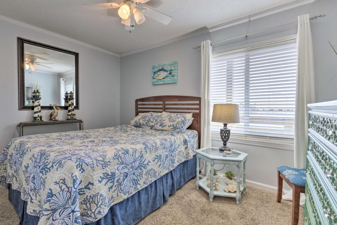 Downtown Gulf Shores Condo - 1 Block To Beach! Kültér fotó