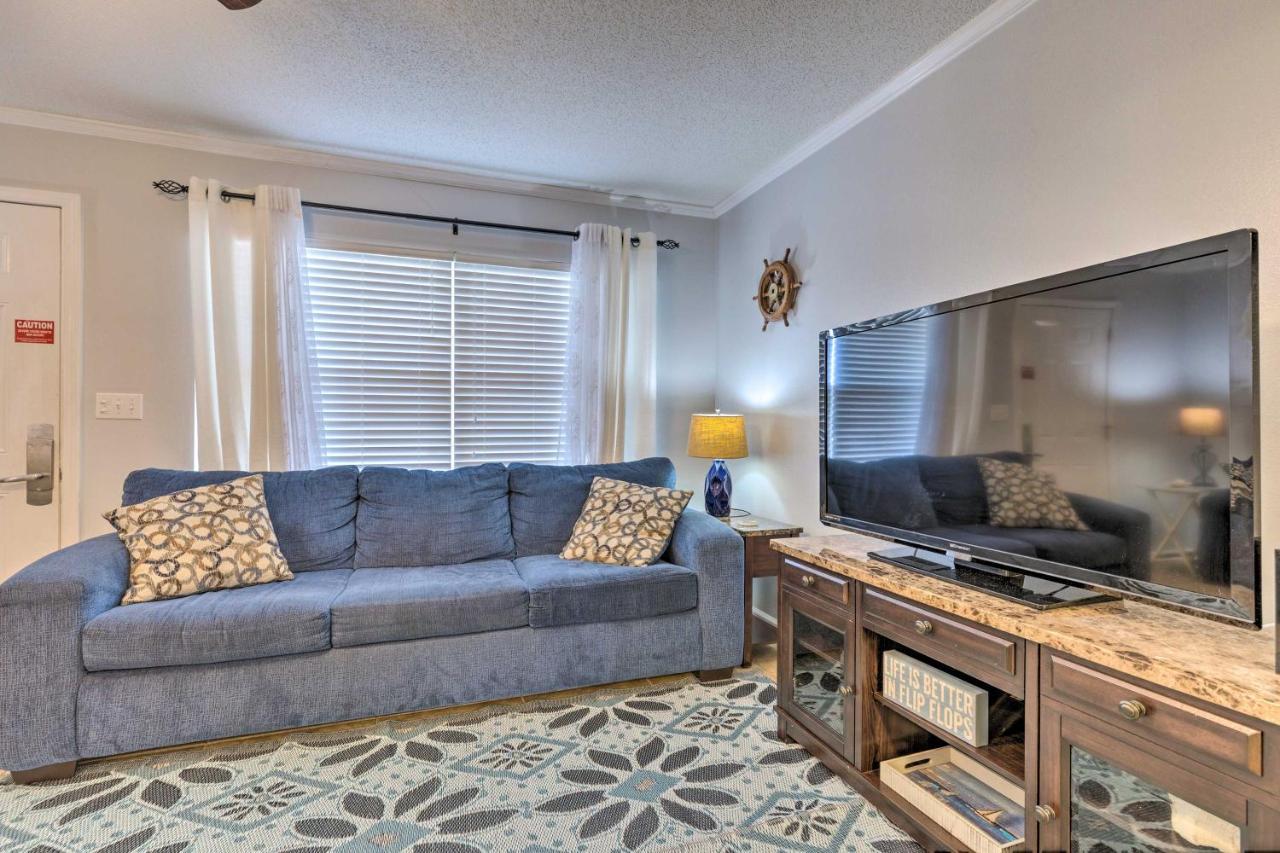 Downtown Gulf Shores Condo - 1 Block To Beach! Kültér fotó